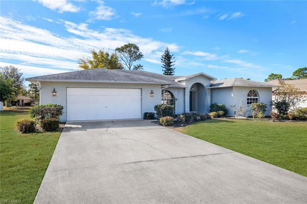 6740 Blake Pledger CT, NORTH FORT MYERS FL 33917-3