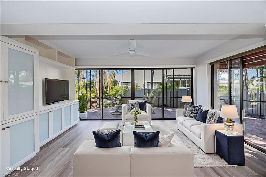 121 Bears Paw TRL, NAPLES FL 34105-2