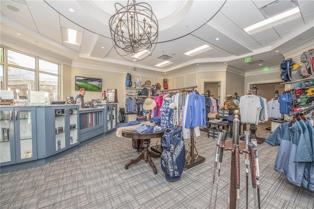 121 Bears Paw TRL, NAPLES FL 34105-35