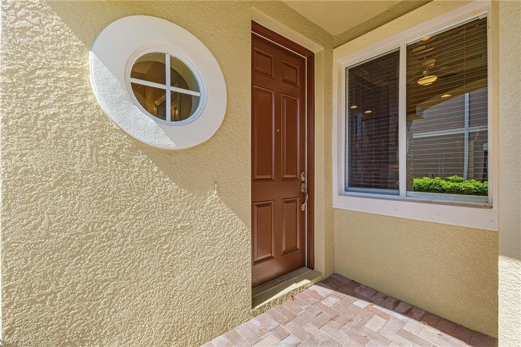 3343 Dandolo CIR, CAPE CORAL FL 33909-2