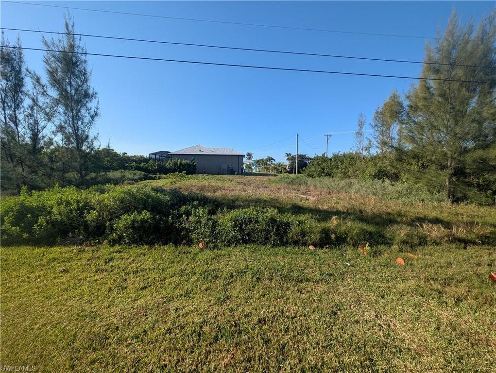 2391 Rose AVE-3