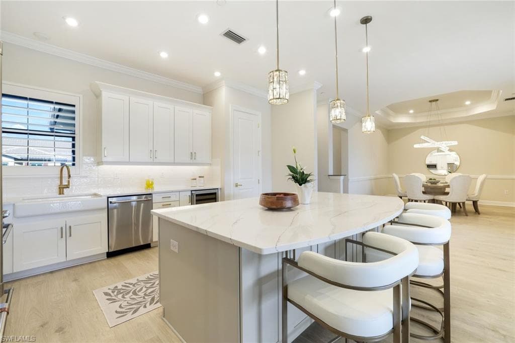 15336 Lucerna ST 203-1