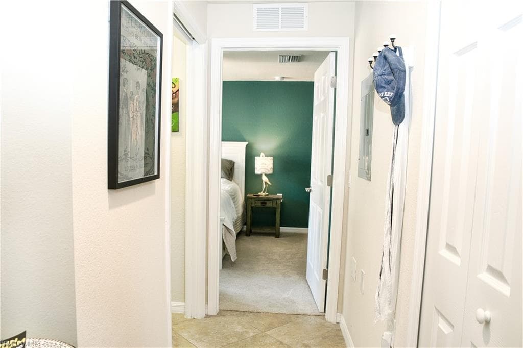 13730 Julias WAY 726-25