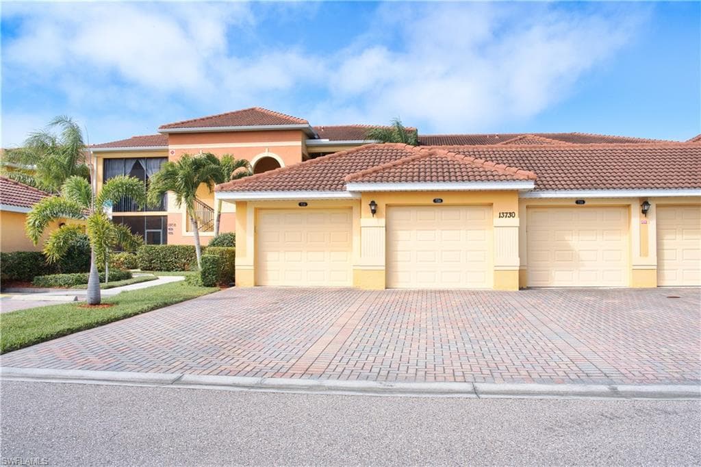 13730 Julias WAY 726-2