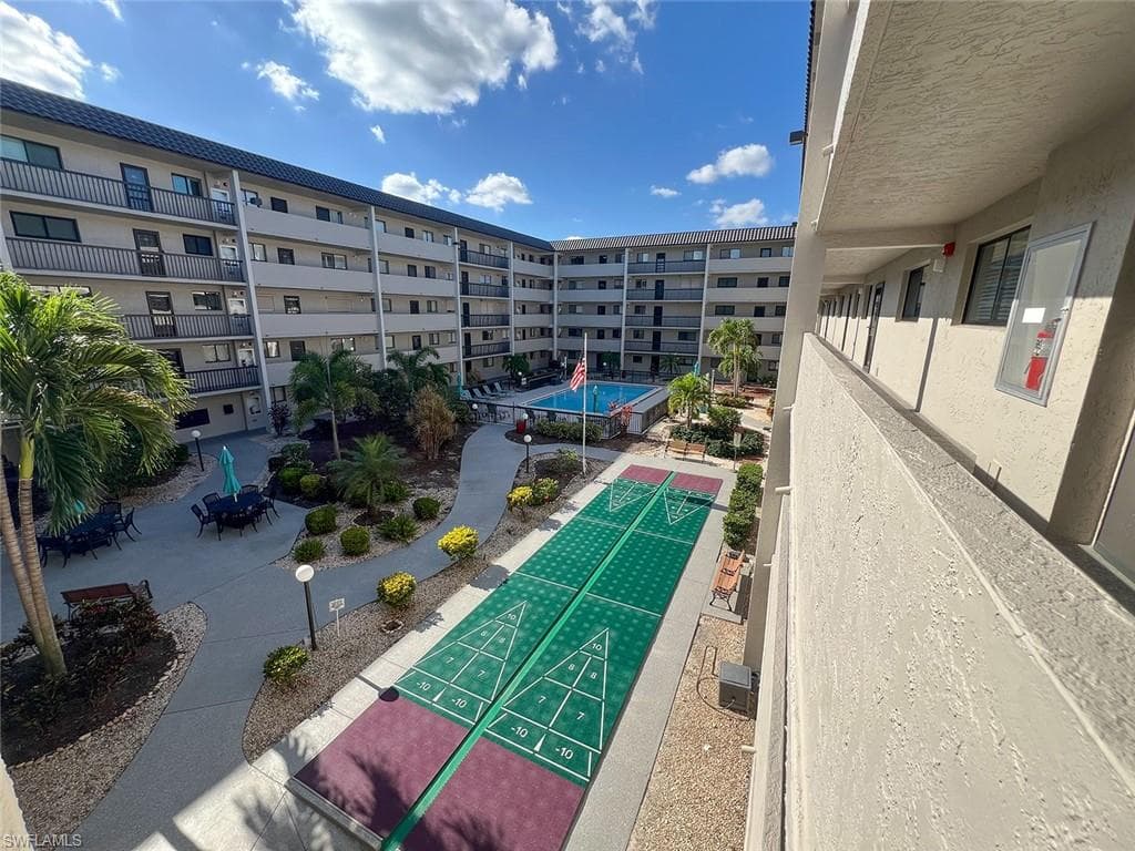 2121 Collier AVE E # 316, FORT MYERS FL 33901-12