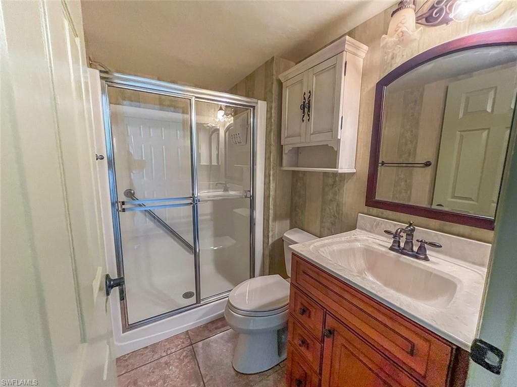 2121 Collier AVE E # 316, FORT MYERS FL 33901-14
