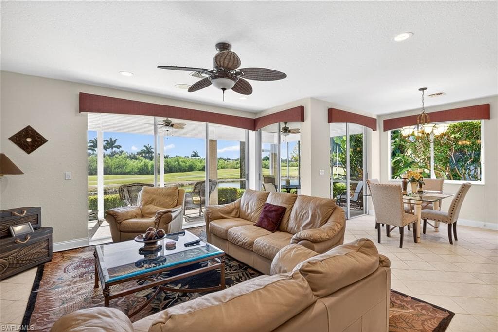 8496 Southbridge DR # 4, ESTERO FL 33967-6