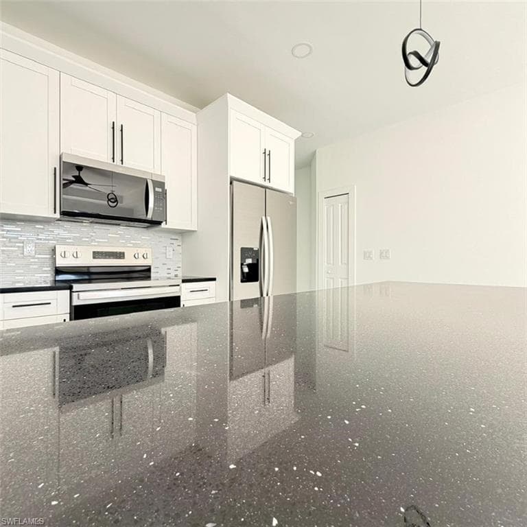 209-211 W 12th ST, LEHIGH ACRES FL 33972-27