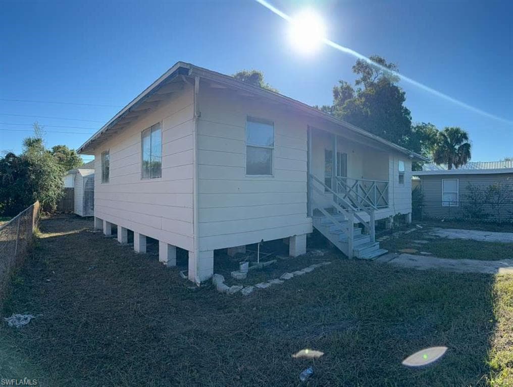 3316 Armstrong CT, FORT MYERS FL 33916-5