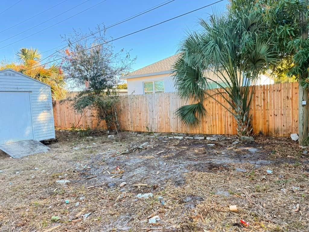 3316 Armstrong CT, FORT MYERS FL 33916-13