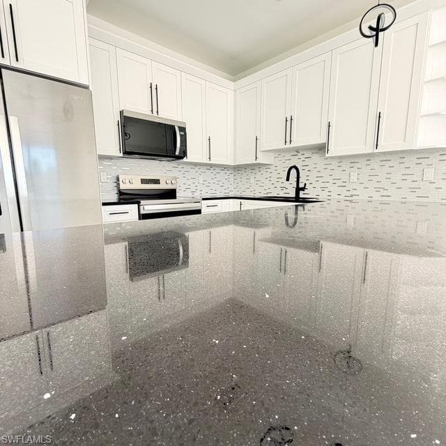 213-215 W 12th ST, LEHIGH ACRES FL 33972-10