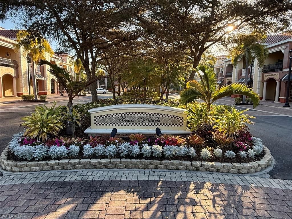 20257 Royal Villagio CT 203-1