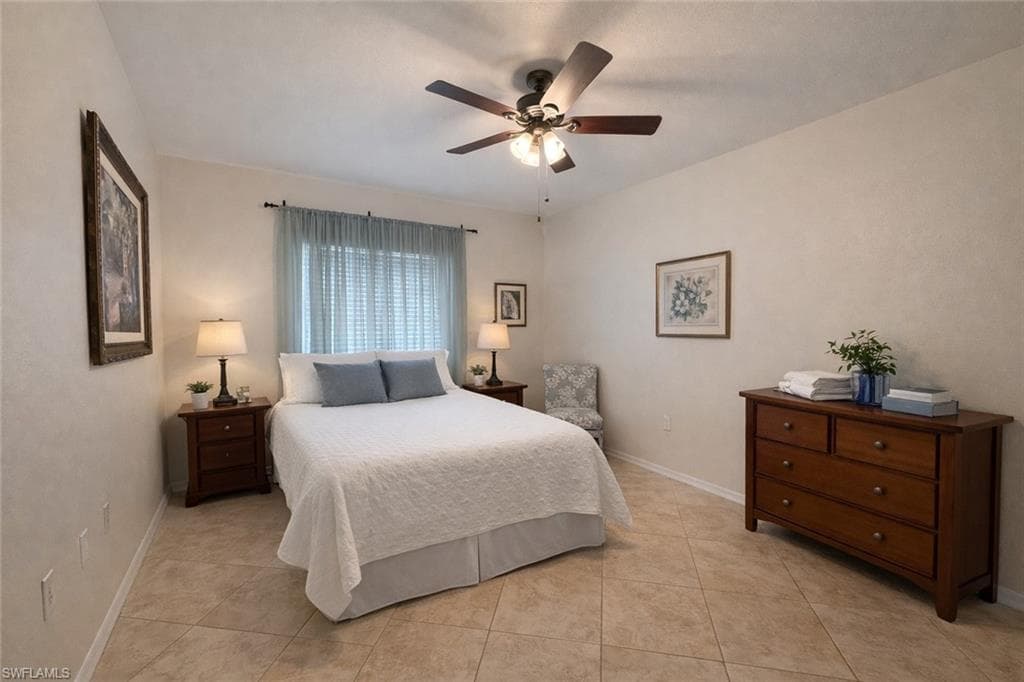 20257 Royal Villagio CT 203-10
