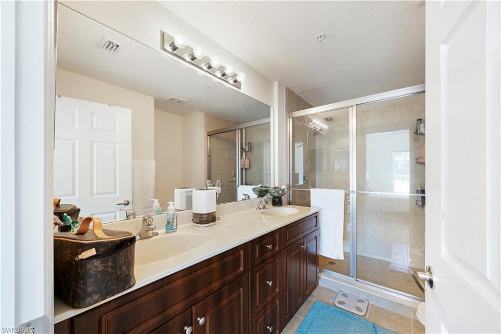 13180 Bella Casa CIR 166-19