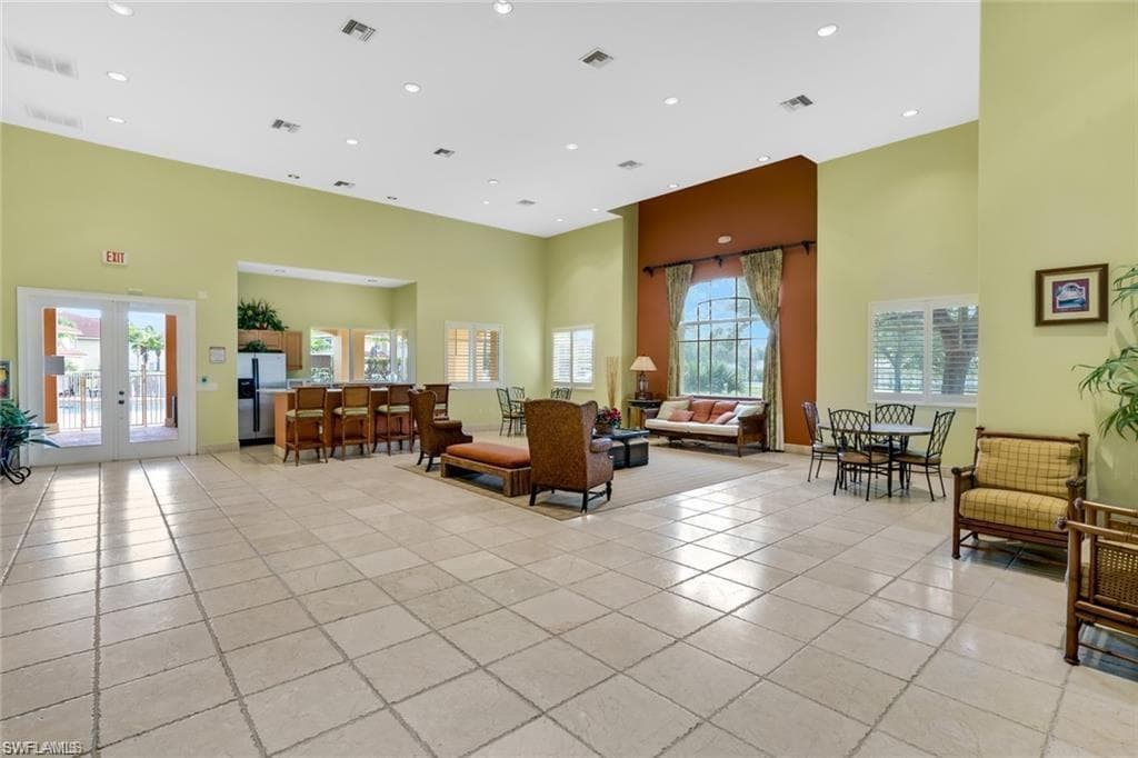 13180 Bella Casa CIR 166-33