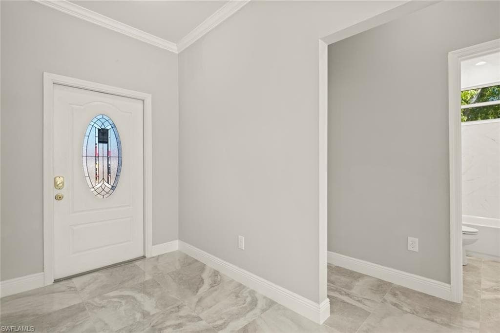 897 Iris DR, NORTH FORT MYERS FL 33903-6