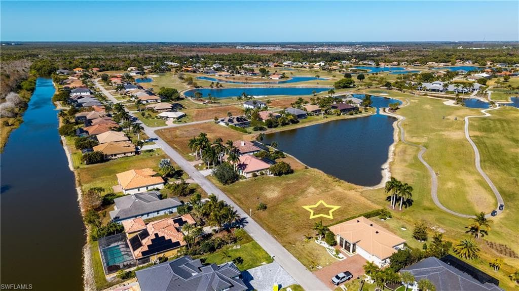 18516 Royal Hammock BLVD, NAPLES FL 34114-5