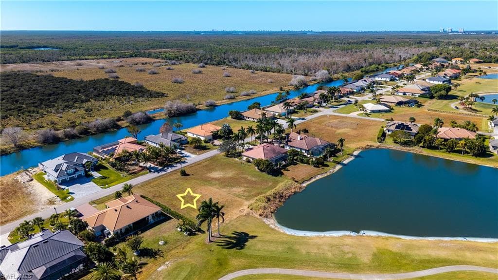18516 Royal Hammock BLVD, NAPLES FL 34114-4