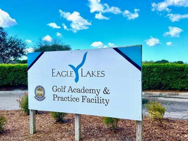 18516 Royal Hammock BLVD, NAPLES FL 34114-10