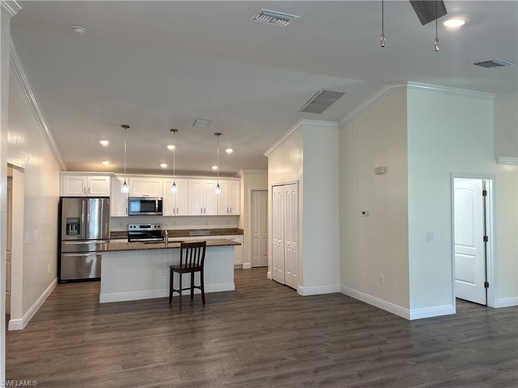 136 Francis AVE, FORT MYERS FL 33916-1