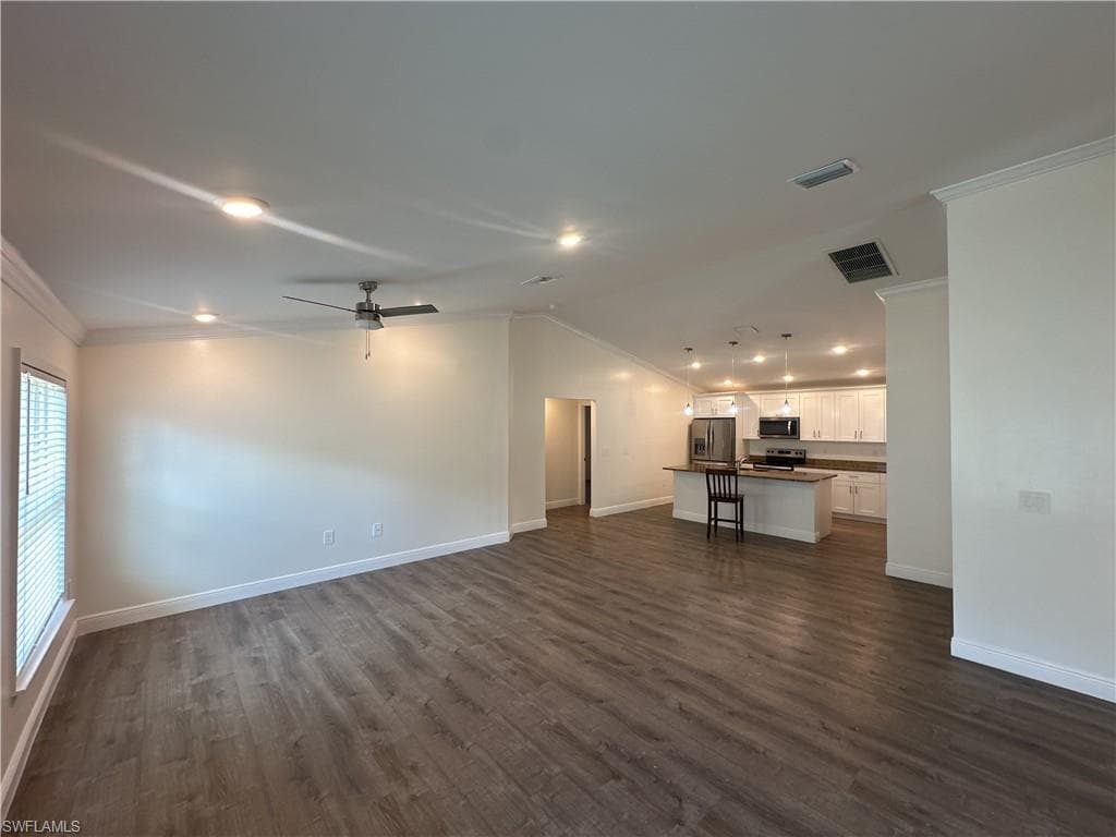 136 Francis AVE, FORT MYERS FL 33916-2