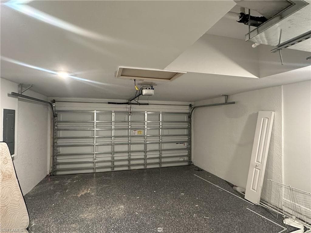 136 Francis AVE, FORT MYERS FL 33916-10