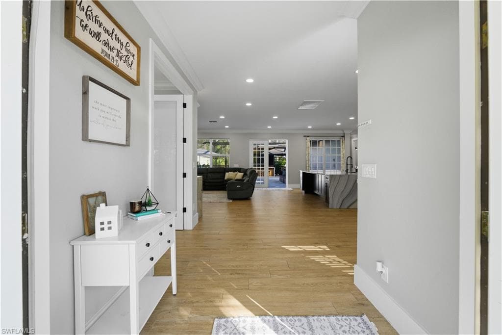 25211 Pinson DR-26
