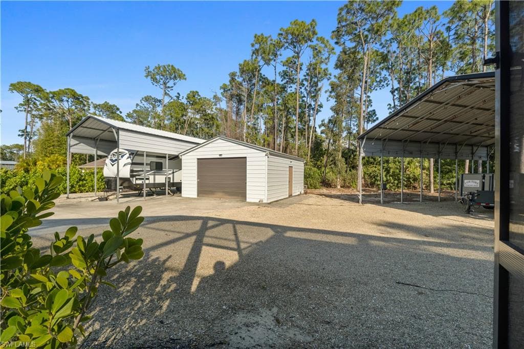 25211 Pinson DR-44
