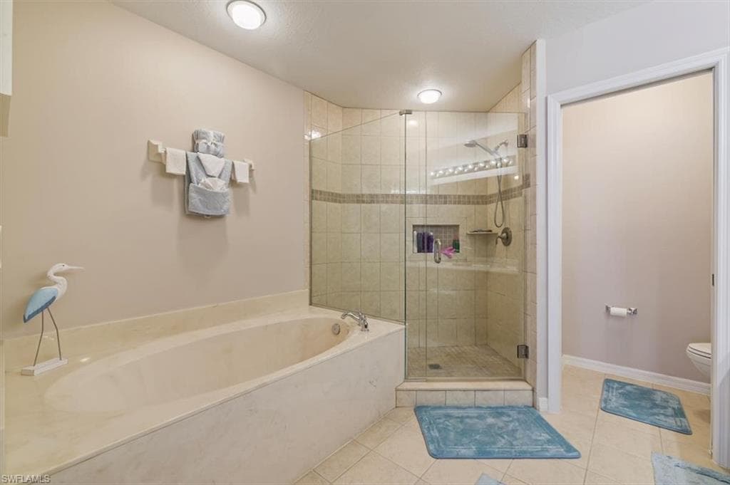 3357 Dandolo CIR, CAPE CORAL FL 33909-15