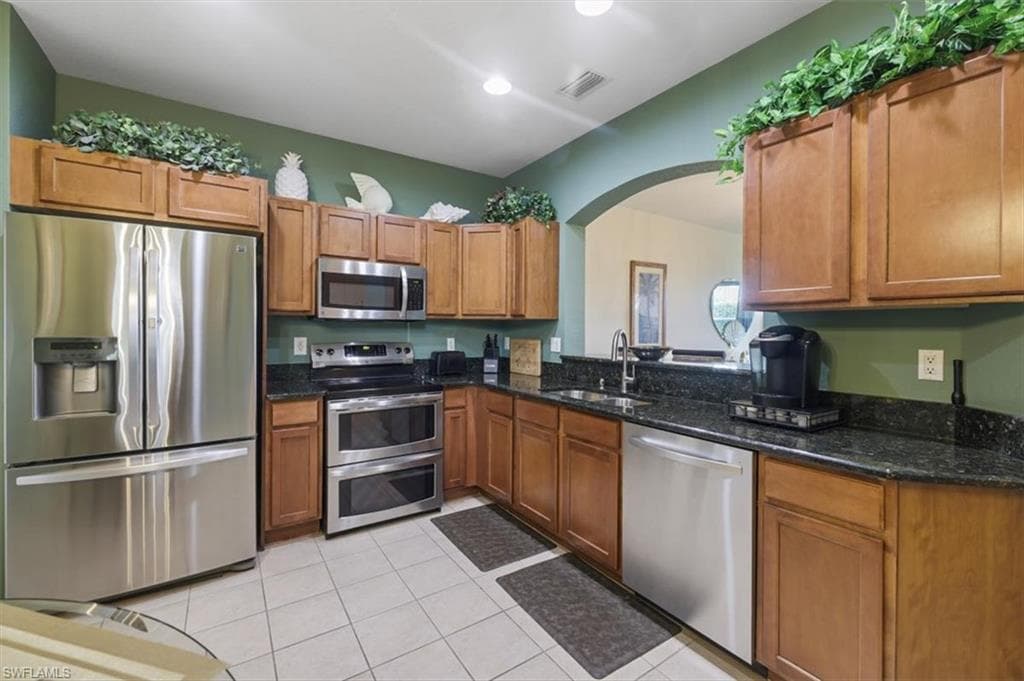 3357 Dandolo CIR, CAPE CORAL FL 33909-2