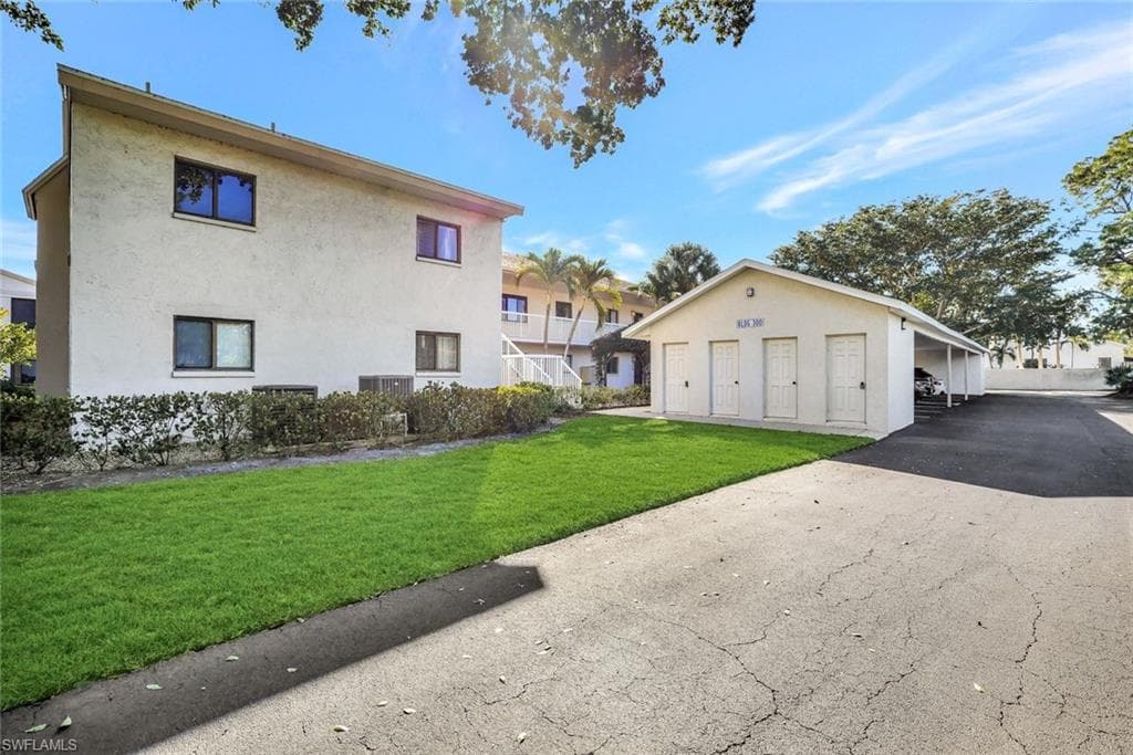 910 Vanderbilt Beach RD # 325W, NAPLES FL 34108-1