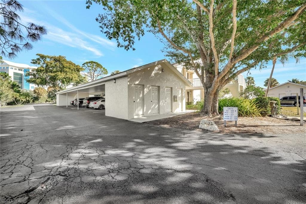 910 Vanderbilt Beach RD # 325W, NAPLES FL 34108-2