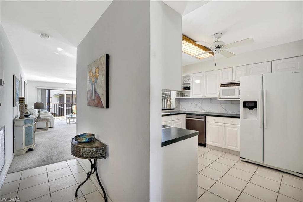 910 Vanderbilt Beach RD # 325W, NAPLES FL 34108-7