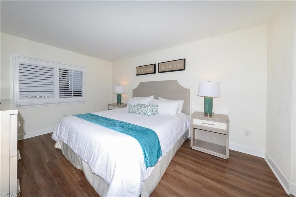 2255 W Gulf DR # 121, SANIBEL FL 33957-11