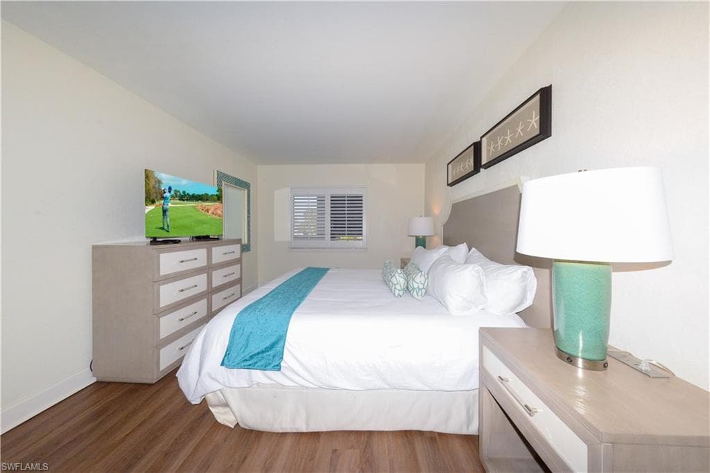 2255 W Gulf DR # 121, SANIBEL FL 33957-10