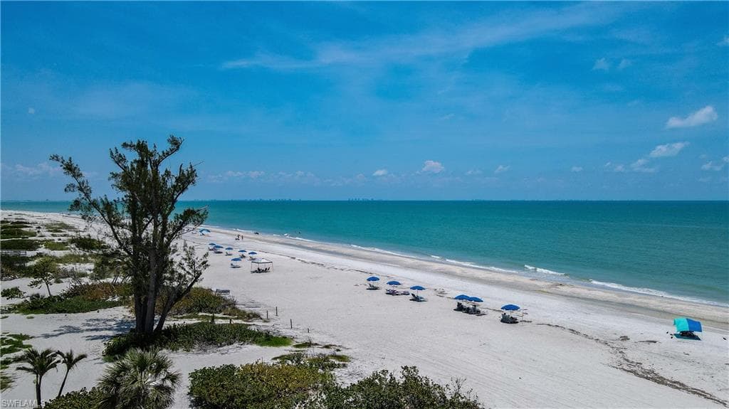 2255 W Gulf DR # 121, SANIBEL FL 33957-24