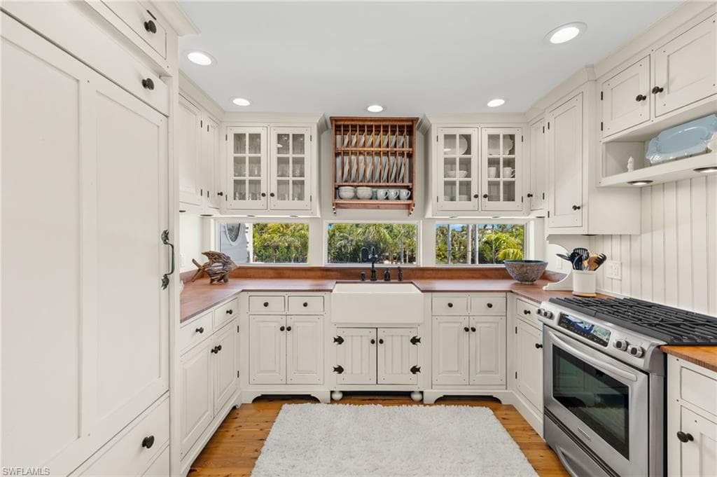 4443 Waters Edge LN-10