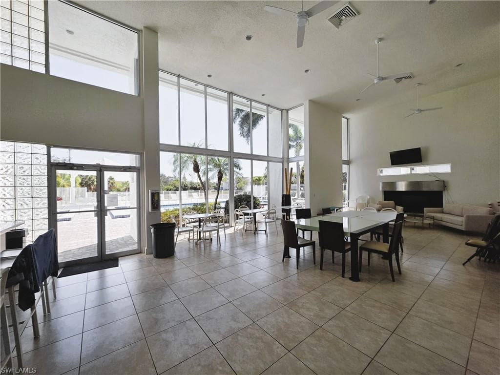 142 Santa Clara DR 5-23