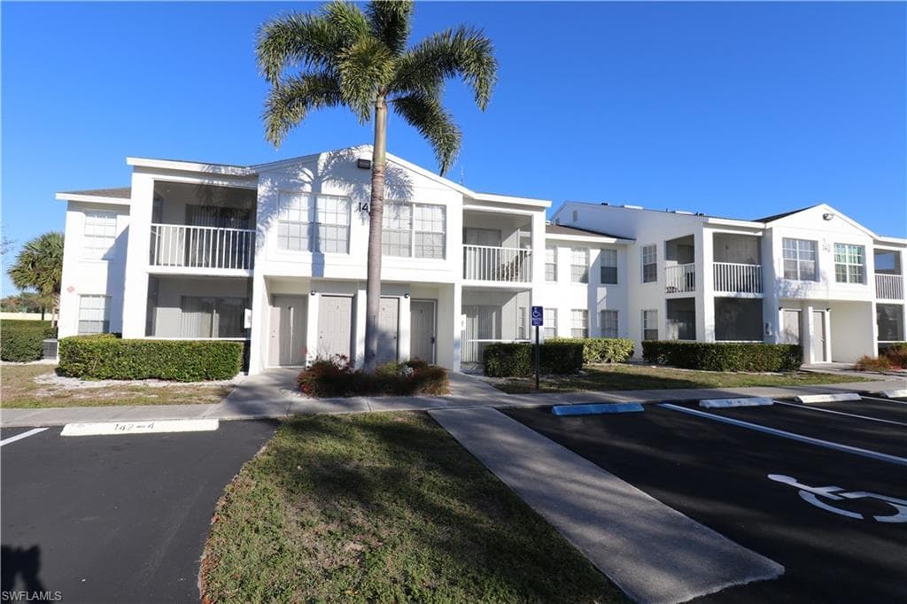 142 Santa Clara DR 5-3