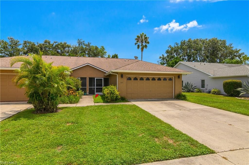 494 Saint Andrews BLVD 14-4