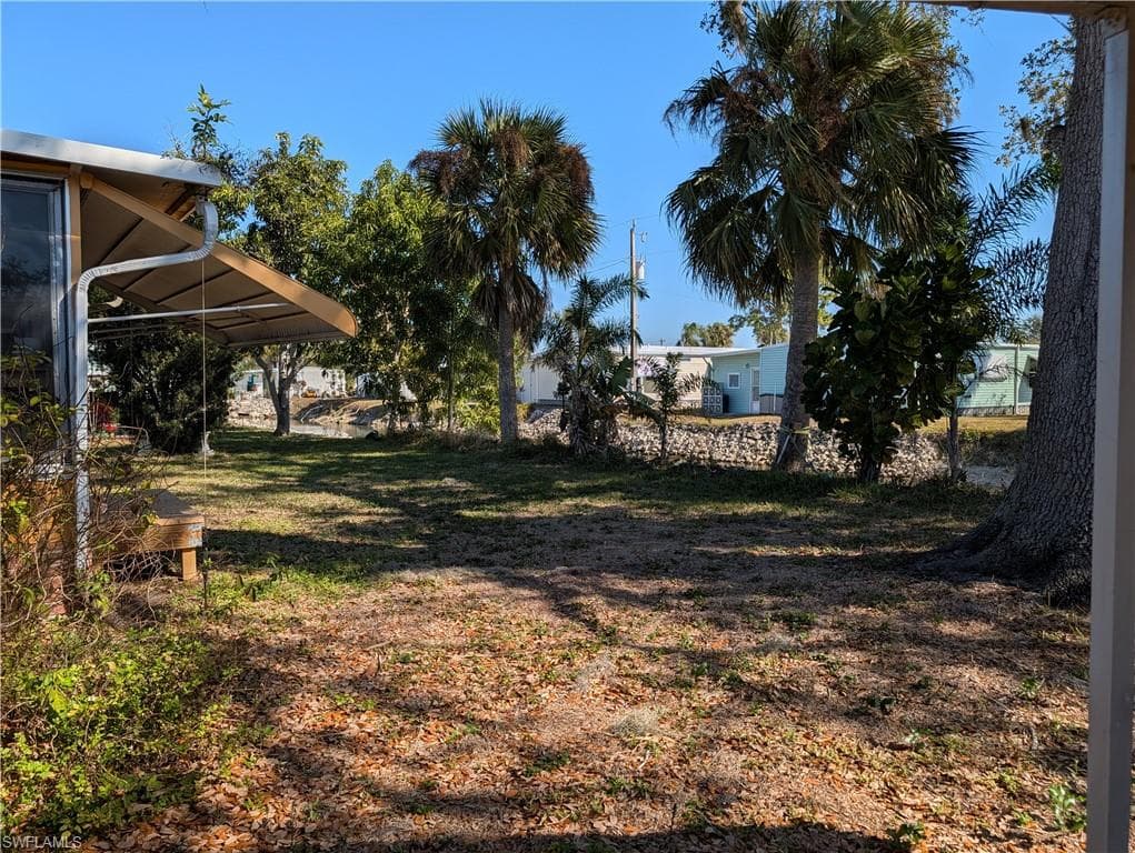 807 Holly Berry CT-29