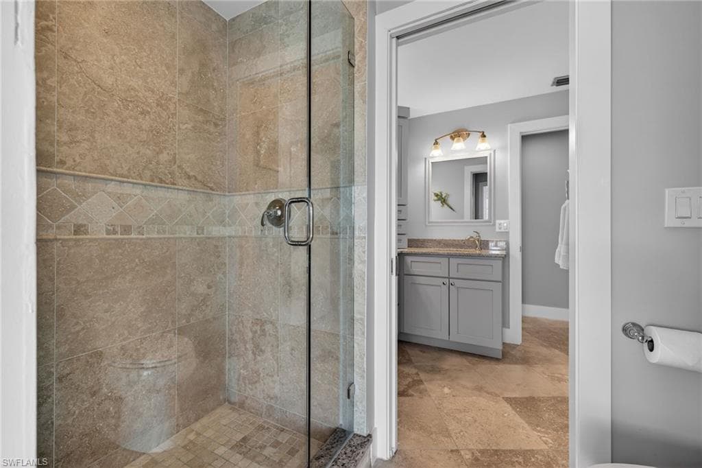 686 Emeril CT, SANIBEL FL 33957-26