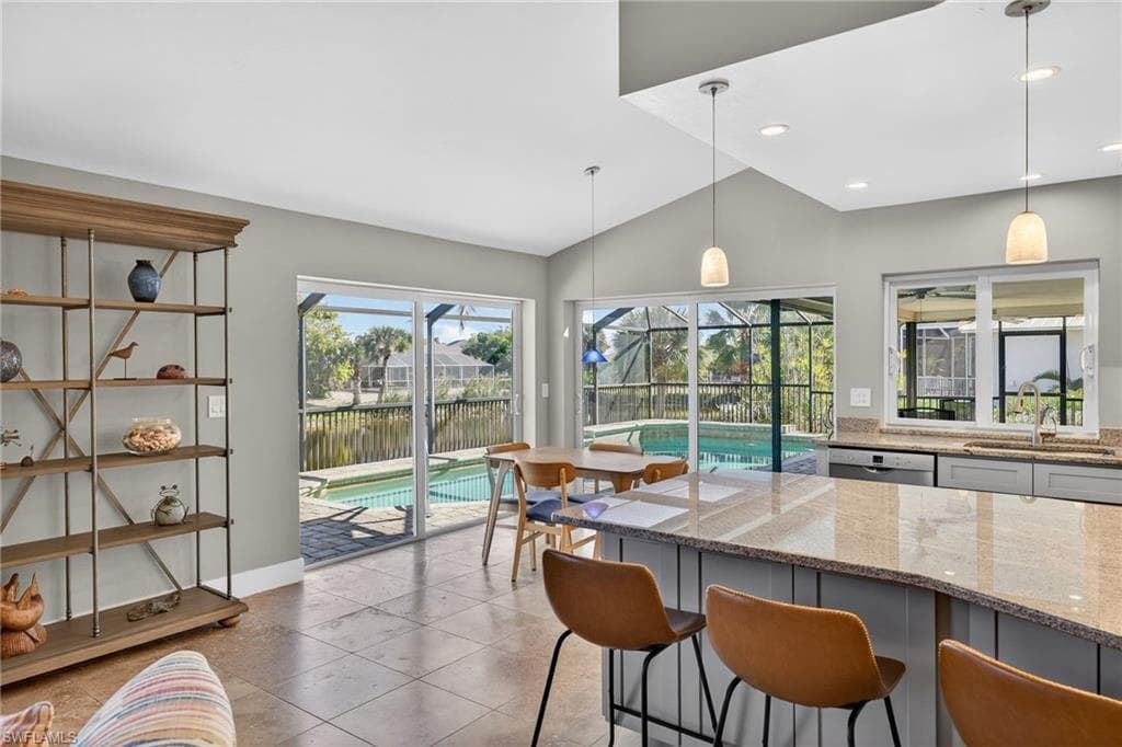 686 Emeril CT, SANIBEL FL 33957-5