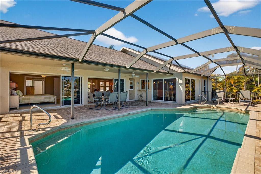 686 Emeril CT, SANIBEL FL 33957-34