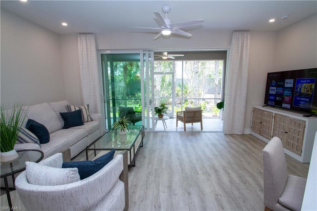 268 Indies Dr # 102, NAPLES FL 34114-10