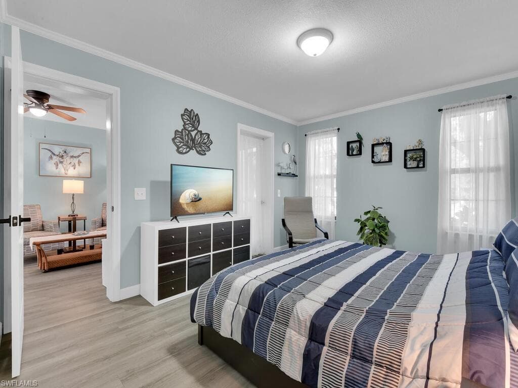 5371 Treetops DR # M103, NAPLES FL 34113-11