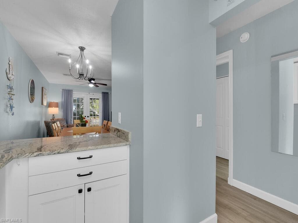 5371 Treetops DR # M103, NAPLES FL 34113-4