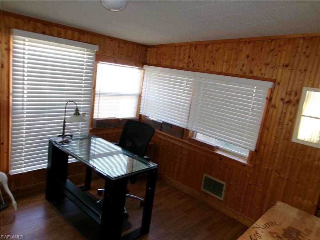 2 Monaco TER, NAPLES FL 34112-5