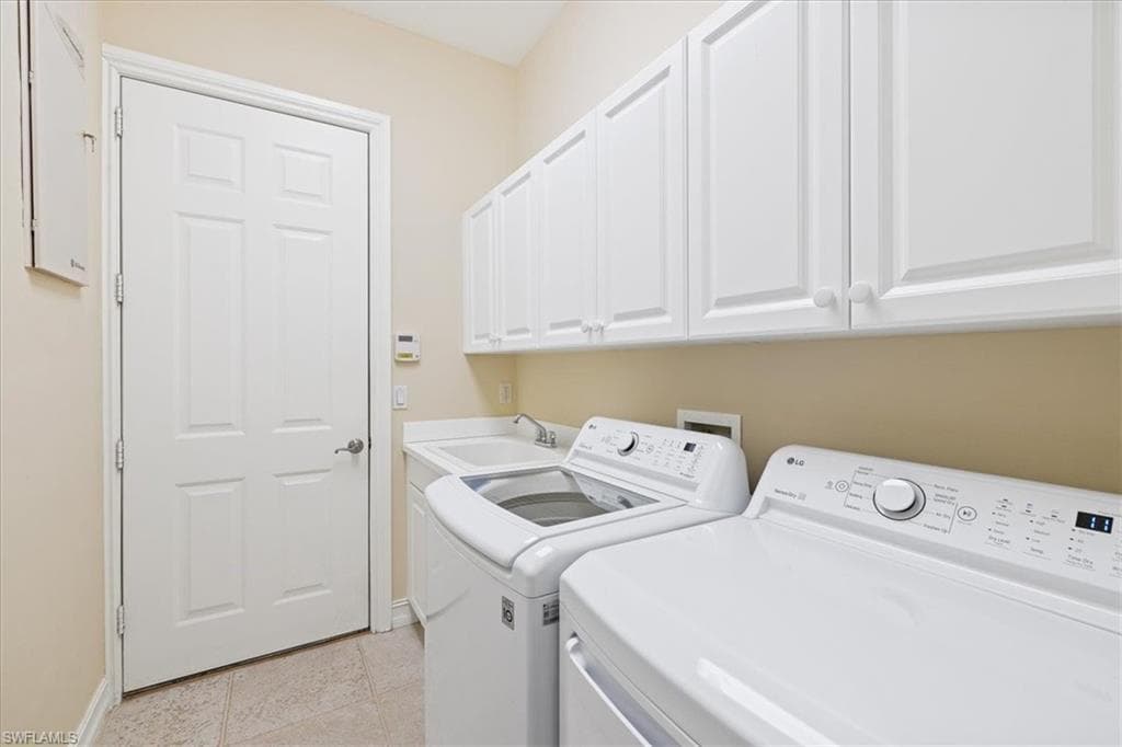 9094 Sahalee CT, NAPLES FL 34113-42