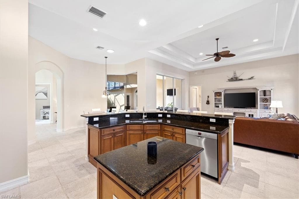 9094 Sahalee CT, NAPLES FL 34113-19